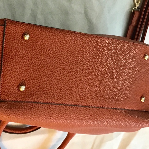 Dasein Satchel Brown Leather W/ Shoulder Strap - Picture 4 of 5